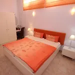 Tota By Interhome Alcalá